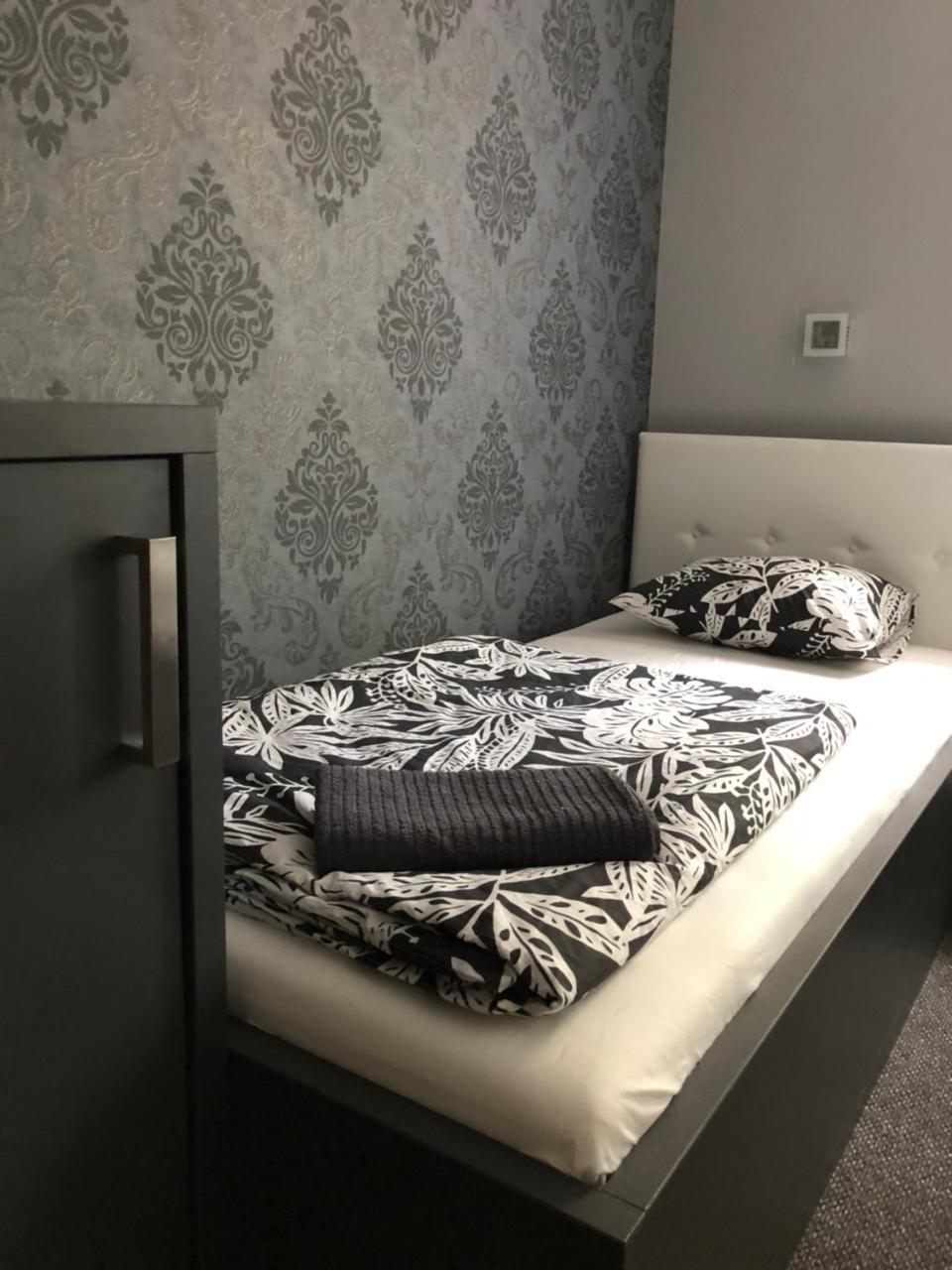 Tardosi Vendeghaz Hotel Miskolc Ngoại thất bức ảnh