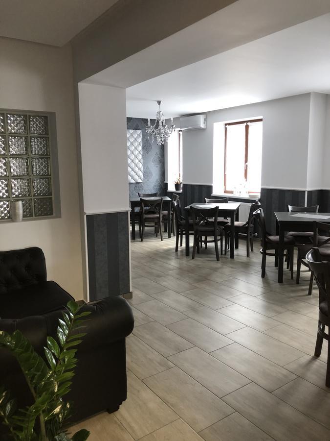 Tardosi Vendeghaz Hotel Miskolc Ngoại thất bức ảnh