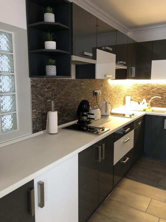 Tardosi Vendeghaz Hotel Miskolc Ngoại thất bức ảnh